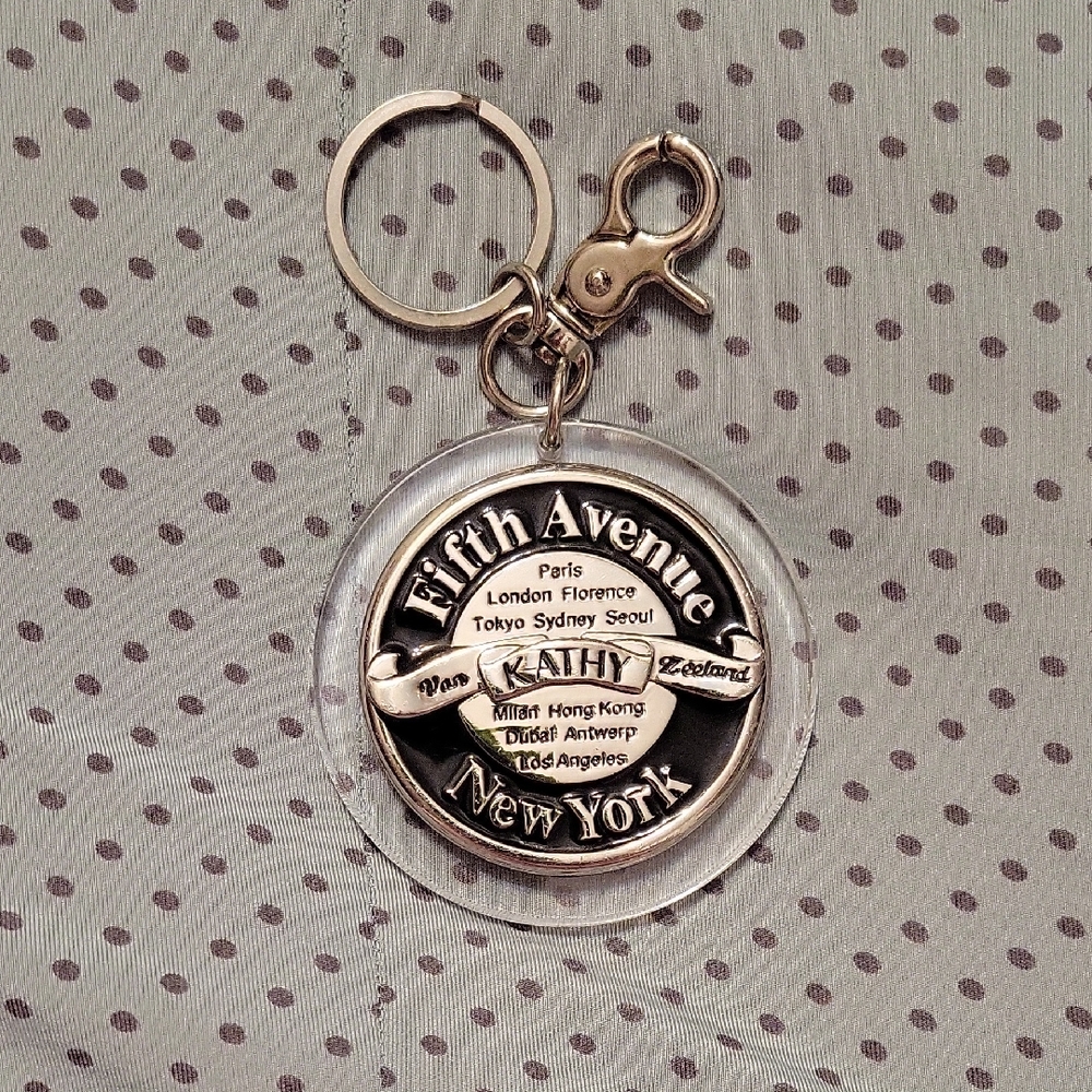Kathy Van Zeeland Silver Fifth Avenue Keychain (36)